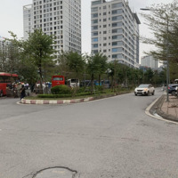 Siêu Hiếm Lô Góc 2 Thoáng Lạc Long Quân, Gara Oto, Thang Máy, View Đẹp, 50M, 25 Tỷ