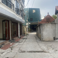 Chính Chủ Bán Đất Lô Góc Đông Dư - Gia Lâm 47.7M2 Ngõ Thông 7 Chỗ Vào Giá 100 Triệu/M2, Liên Hệ: 0856082999
