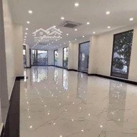 Cho Thuê Nhà Mặt Phố Tại Tô Hiến Thành Mặt Tiền 10M, Diện Tích 250M X 5Tầng + 2 Hầm. Vị Trí Đắc Địa