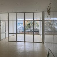 Chính Chủ Cho Thuê Nhà Mặt Phố Phố Huế . 120M X 3T ,Mặt Tiền,5M . Giá Bán 60 Triệu. Góc Ngã Tư, Vỉa Siêu Rộng