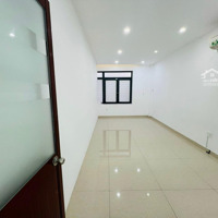 Cho Thuê Văn Phòng Tại Him Lam Kênh Tẻ, 80 Triệu, 550M2. Biệt Thự 7,5X20 . Nhà Đẹp , Vị Trí Đẹp .