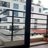 Cho thuê căn hộ 1 phòng ngủ, 50m2, Từ Hoa, Tây Hồ, đủ đồ, ban công thoáng