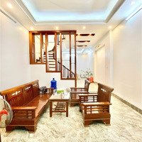 B.á.n Nhà Quận Uỷ Bắc Từ Liêm - 42M2 - 5 Tầng Nhà Dân Xây - Ô Tô Đỗ Cổng - 5.45 Tỷ - Nhà Dân Xây 5