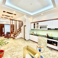 B.á.n Nhà Quận Uỷ Bắc Từ Liêm - 42M2 - 5 Tầng Nhà Dân Xây - Ô Tô Đỗ Cổng - 5.45 Tỷ - Nhà Dân Xây 5