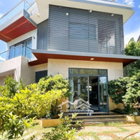 Chào Bán Căn Villa Sân Vườn Diện Tích Khủng 300M2 Ngay Mặt Tiền Cực Vip Khu Nam Việt Á