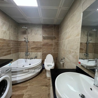 Bán Gấp Ch Vinhomes Nguyễn Chí Thanh, Căn Góc, 137M2, 3 Phòng Ngủ View Hồ Ngọc Khánh Giá Rẻ