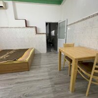 Cho thuê CHDV có ban công tại  163/29/9, Đường Tô Hiến Thành, Phường 13, Quận 10, TP HCM