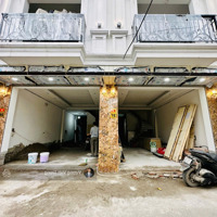 Nhà Phố An Dương Vương.phú Thượng.tây Hồ.ô Tô 7 Chỗ Vào Nhà.kinh Doanh. Diện Tích: 65M X 7T. Giá Bán 16 Tỷ