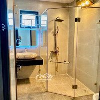 Nhà Cực Đẹp! Phân Lô Trần Quốc Hoàn, Ngõ Ô Tô, Thang Máy, 1 Bước Ra Phố, 50M2X5T