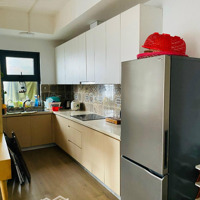 Cần Bán Căn 65M Trục 01 Toà B View Nhà Phố Giá Bán 3.3 Tỷ Liên Hệ: 0961694919