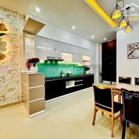  Bán nhà HXH khu Bàu Cát, DT: 4.2x17m [nở hậu đẹp]   Nhà đẹp 2 Tầng + ST. Giá chỉ 9.7 tỷ 