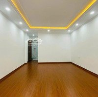 Cho Thuê Nhà Ngõ 92 Nguyễn Khánh Toàn 79M X 5T Ô Tô Đỗ Cửa