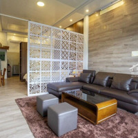 Siêu Hiếm Nhà Bán Phố Vip Hoàng Cầu - View Hồ, Kinh Doanh Sầm Uất - Tăng Giá Tương Lai Gần