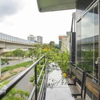 Nhà Mặt Phố - Hoàng Cầu - Đống Đa -58M- 5 Tầng -4,8M Mặt Tiền - Kinh Doanh Đỉnh - Giá Chỉ 28,5 Tỷ