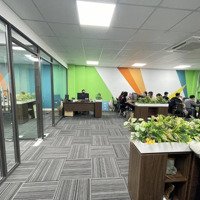 Cho Thuê Văn Phòng 330M2 - Giá Thuê 45 Triệu/Tháng Tại Thịnh Quang, Đống Đa Sàn Thông, Hầm Để Xe Rộng