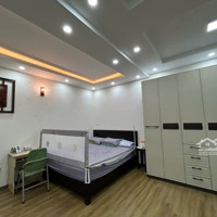 Tuyệt Phẩm- Láng Hạ- Ba Đình- Ôtô Tránh- Gara Ôtô-Kinh Doanh
54M2 - 5 Tầng Mt: 4.1M 16,5 Tỷ
