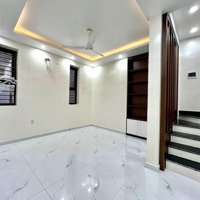 B An Nhà Phố Siêu Hiếm, Gần Trường Học Chợ Khu Dân Trí Cao! Nhà Mặt Ngõ Tôn Đức Thắng - Căn Góc
