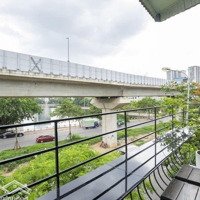 Siêu Hiếm Mặt Phố Hoàng Cầu- Vị Trí Mặt Phố Kinh Doanh Siêu Đỉnh- View Hồ- Nhà Dân Xây Đẹp- 2Thoáng