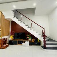 Nhà 1 trệt 1 lầu gần quảng trường Mỹ Tho Tiền Giang