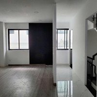 Shophouse Đinh Thị Thi Ngay Ngã Tư Lớn, Đường 30M,Diện Tích7X21M 1 Trệt 4 Lầu, Có Thang Máy Giá Chỉ 65 Triệu