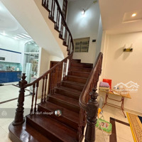 Bán Nhà Nguyễn Ngọc Vũ, Cầu Giấy, Nhà Dân Xây, Ngõ Thông, Gần Hồ 4 Tầng 61M2 Giá Bán 12 Tỷ.