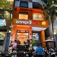 Mặt Tiền Phan Xích Long Đang Có Hàng - Hàng Nóng Chốt Nhanh Chóng - ( Cho Thuê )