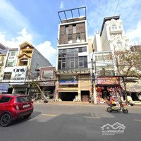 Cần Cho Thuê 200M2 Tầng 6 Thông Suốt, Tòa Nhà Mặt Đường Trần Nguyên Hãn