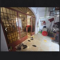Nhà Hẻm Nhựa Xe Hơi Thông ,Đẹp Khô Thoáng Sạch Sẽ, Ko Ngập Nước.