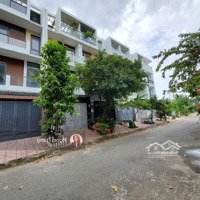 Siêu Phẩm Bán Lô Đấthẽm Xe Hơip.13 Đặng Thùy Trâm Dt:5X20 Giá:11 Tỷcó Thương Lượngngay Đại Học Văn Lang