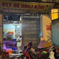 Cho Thuê Phòng 12M : Giá 1.800.000 /1 Tháng
