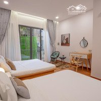Hàng Hiếm Quận 1 - Chỉ 30M Ra Mặt Tiền - Ngay Khu Grand Manhattan Chỉ 4 Tỷ Hơn!