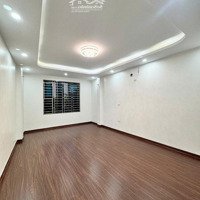 Siêu Phẩm Nhà Trần Đại Nghĩadiện Tích40M2 - 5T - 10 Tỷ . Oto Đỗ Cửa , Ngõ Thông , Gần Phố