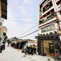 Nhà Phố 5 TẦNG đẹp lung linh Hẻm 7m thông Thạnh Xuân 33, Quận 12 Giá 6.85 tỷ