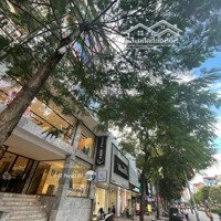 Siêu Phẩm Mặt Phố - 2 Mặt Tiền Nguyễn Văn Cừ 145M X 9 Tầng Có Hầm Vỉa Hè Kinh Doanh - View Hồ