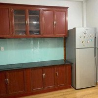 Hẻm Số 10 Hoàng Hoa Thám, 33 M2, 4 Tầng, 3.6X 9M ,Phường 7 Bình Thạnh .Hẻm Xe Hơi , Sổ Nở Hậu.