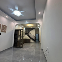 Chỉ Muốn Vào Ở Ngay Tại Căn Nhà Gần Biển, Khu Trung Tâm Phường Vĩnh Hải Nha Trang