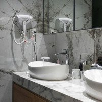 Bán Căn Hộ Cc Tại Royal City, 34 Tỷ, 310M2, View Đẹp, Giá Tốt