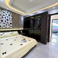 Chủ cần tiền ra gấp căn nhà đẹp Phú Nhuận 2 tỷ15 60m2 full thổ cư
