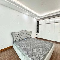 Cho Thuê Căn Hộ 1N1K Tại Mặt Hồ Văn Chương, Đống Đa