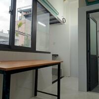 Căn hộ cho thuê có ban công có gác , gần Đh Văn Hiến, gần khu K300 - Etown - Bàu Cát Tân bình