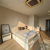 Cho Thuê Căn Duplex 3 Phòng Ngủ 234M2 View Sông Đẹp Giá Rẻ Tại Waterina Suites