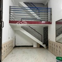 Chính Chủ Cho Thuê Nhà Tại 8A Ngõ 364 Hoàng Hoa Thám. 3 Tầng, 1 Pk, 1 Lửng, 3 Phòng Ngủ Vào Ở Được Ngay