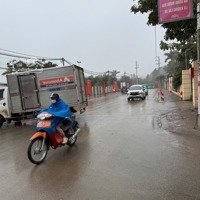 Nhà Dân Xây - Lô Góc - Mặt Ngõ Oto Thông - Bãi Xe Cách Nhà