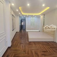 Siêu Phẩm Lõi Hai Bà Trưng - Nhà Mới - Thang Máy - Ô Tô - Kinh Doanh - Nội Thất Đẳng Cấp