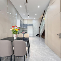 Bán Nhà 52M2 Hẻm 1/ Đường Lê Lai P3 Gò Vấp, Giá Bán 1 Tỷ950 Triệu Sổ Hồng Riêng. Liên Hệ: 0902631003 Em Quỳnh