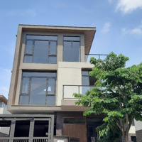 Chính Chủ Cần Bán Biệt Thự 300M2 - 1 Trệt 2 Lầu - Phân Khu Rivera Gần Trường Học Quốc Tế Emasi