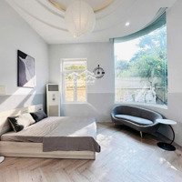 Chính Chủ Cho Thuê Phòng Đầy Đủ Nội Thất - Gần Phan Xích Long - Giá Siêu Hời