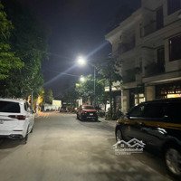 Chủ Bán Nhà Góc 2 Mặt Tiền Đẹp Mê Ly , Khu Dân Cư Đông Hòa , Gần Siêu Thị Bigc
