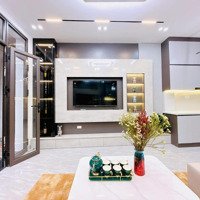 Bán Nhà Dịch Vọng Cầu Giấy 25/30M2 X 5 Tầng Xây Mới, Chỉ 6.4 Tỷ