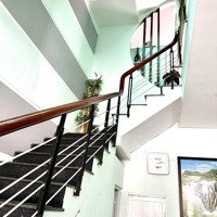 Chủ Đi Mỹ - Cần Bán Nhà 3 Tầng Mặt Tiền Trần Cao Vân - Vị Trí Thuận Tiện Kinh Doanh -Diện Tích: 150 M2